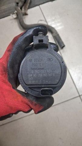 Водяний насос охолодження електричний додатковий 2Q0965567B VAG