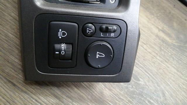 Блок керування дзеркалами заднього виду, на торпедо 35190SWAJ02 HONDA