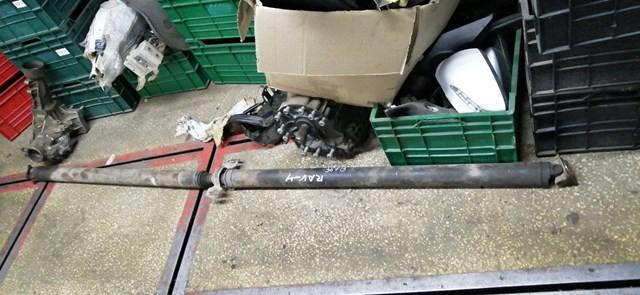 Вал карданний задній 3710042090 TOYOTA