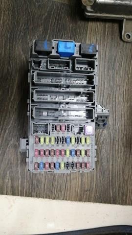 Реле запобіжників 38200SNBG34 HONDA