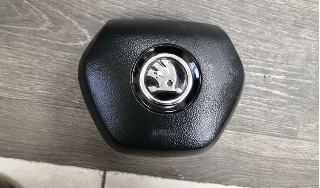 Подушка Айрбег водія 3V0880201AM VAG