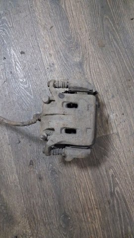 Супорт тормзной 410115X00A NISSAN