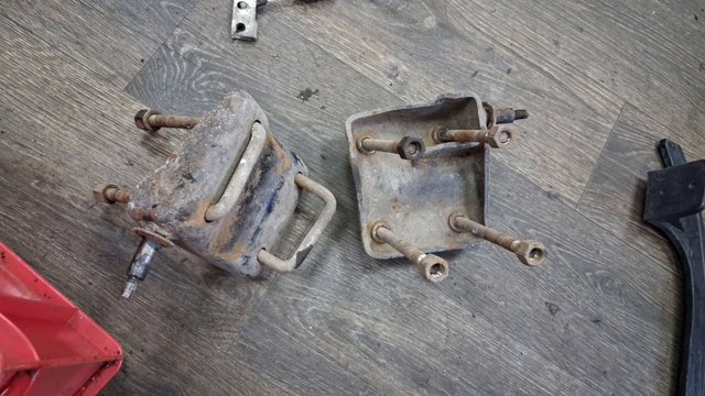 Скоба ресори 4150A333 MITSUBISHI