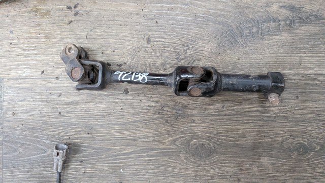 Вал рульової колонки, нижній 4401A161 MITSUBISHI