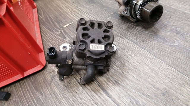 Насос гідравліки 4431060550 TOYOTA