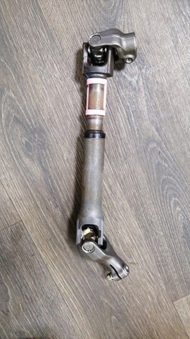 Вал рульової колонки, нижній 4526042110 TOYOTA