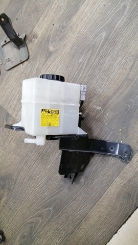 Бачок ГГЦ 4722078010 TOYOTA