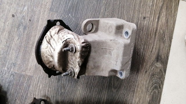Підвіска двигуна (силового агрегату) 4726030AH CHRYSLER