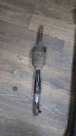 Вал рульової колонки, нижній 480805X10A NISSAN
