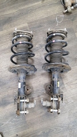 Ліва передня стійка 4852079465 TOYOTA