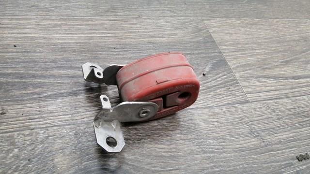Подушка кріплення глушника 4F0253147D VAG