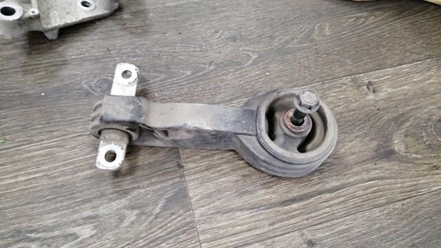 Подушка (опора) двигуна, права верхня 50880SNAA82 HONDA
