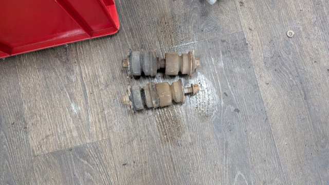 Подушка рами (кріплення кузова) 522020K010 TOYOTA