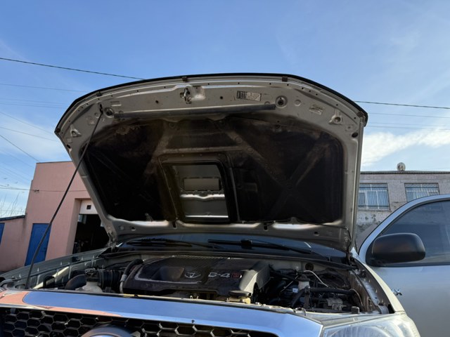Накладка шумоізоляційна капота 533410K020 TOYOTA