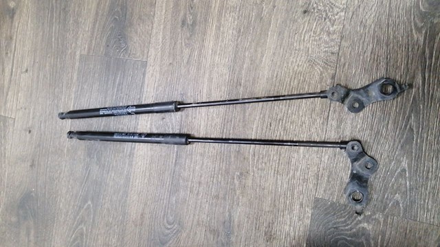 Амортизатор капота газовий 534500W180 TOYOTA