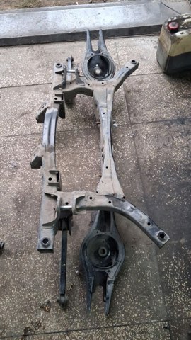 Балка задньої підвіски, підрамник 55405J9500 HYUNDAI