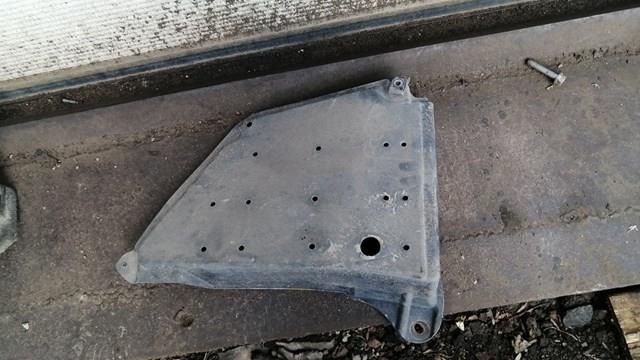 Захист днища, задній правий 5872348040 TOYOTA