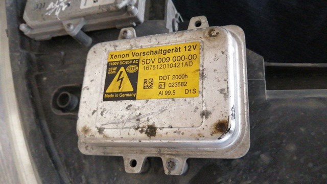 Блок управління ксеноновими фарами 5DV00900000 HELLA