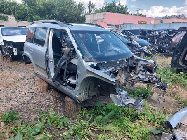 Лонжерон рами передній правий 5L0803092 VAG
