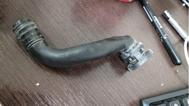 Дренажний шланг корпусу повітряного фільтра 5Q0129637C VAG