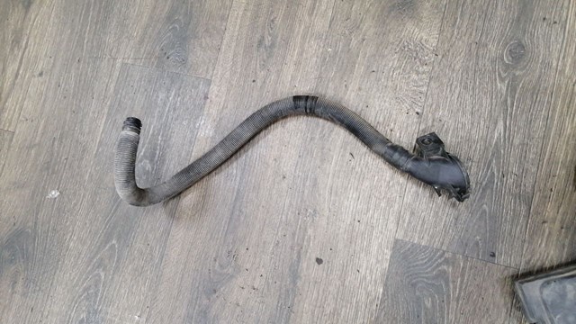 Горловина бачка омивача 61667144396 BMW