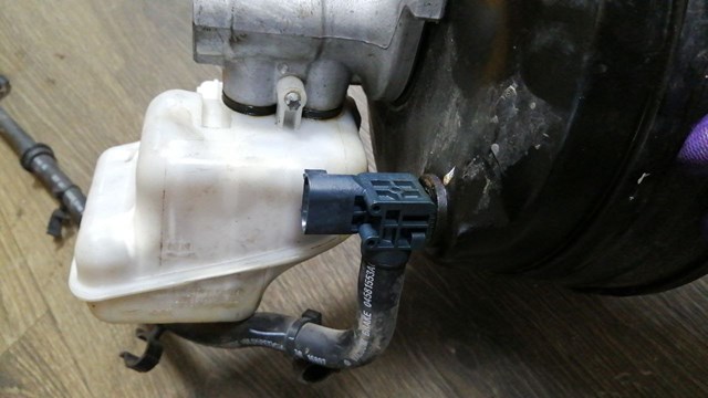 Клапан гальмівної системи 68053596AA CHRYSLER
