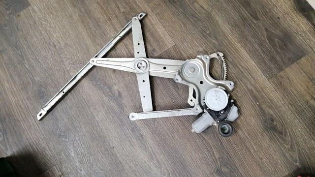 Склопідйомник задніх правих дверей 6980148060 TOYOTA