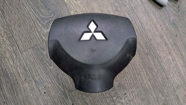 Подушка Айрбег водія 7030A263XA MITSUBISHI