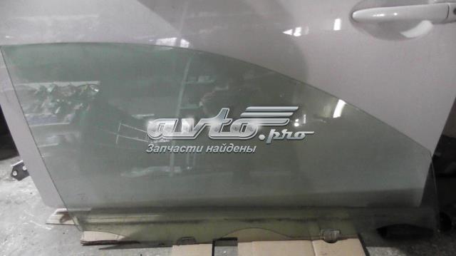 Скло пасажирських дверей 803009W50A NISSAN