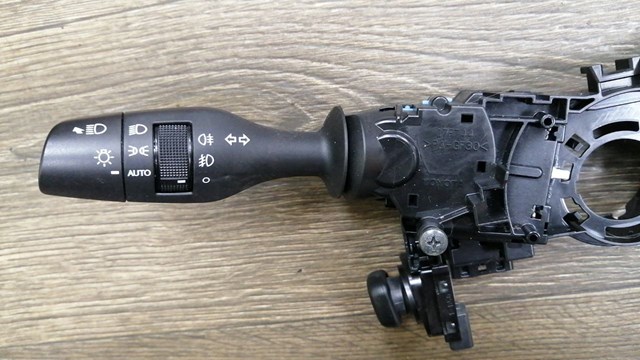 Перемикач підрульовий, лівий 8414078010 TOYOTA