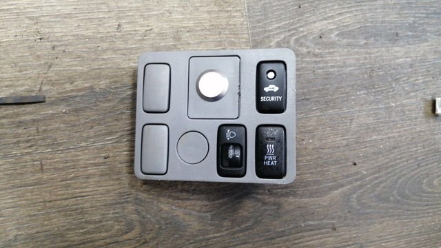 Кнопка коректора фар 8415233030 TOYOTA