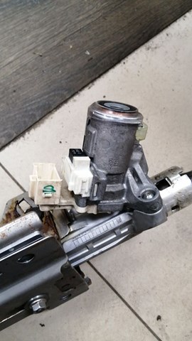 Контактна група замка 844500R010 TOYOTA
