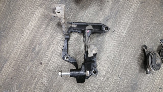 871010K080 Toyota