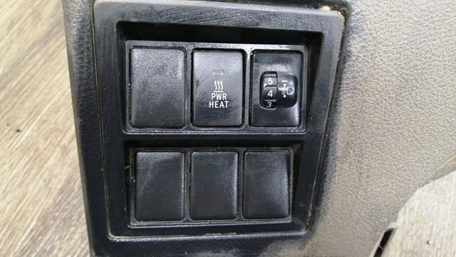 Кнопка коректора фар 8729071010 TOYOTA