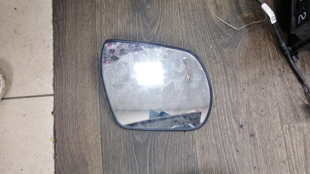 Дзеркальний елемент правого дзеркала заднього виду 876213J110 HYUNDAI