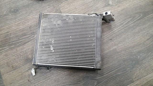 Охолоджувач повітря 8850175010 TOYOTA