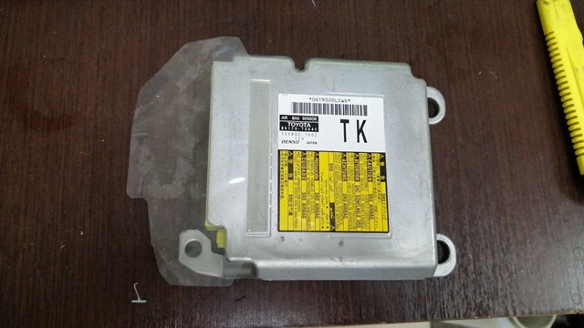 Модуль-процесор управління подушки безпеки 8917078040 TOYOTA