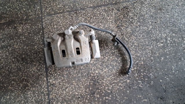 Шланг гальмівний передній, правий 8980672464 ISUZU