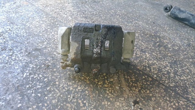 Супорт гальмівний, передній, правий 8980779960 ISUZU