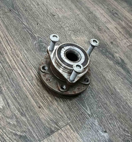 Маточина колеса передня 8V0498625A VAG