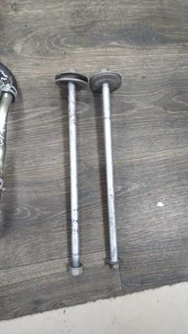 Болт переднього важеля, верхнього 90105T0114 TOYOTA