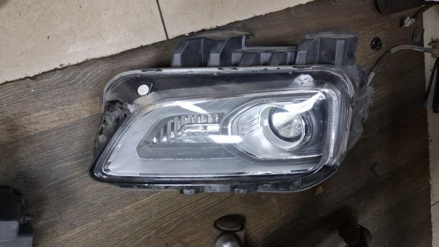 Фара основна ліва 92101J9100 HYUNDAI