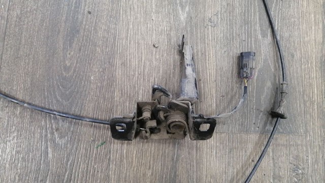 Замок капота 95989870 GM
