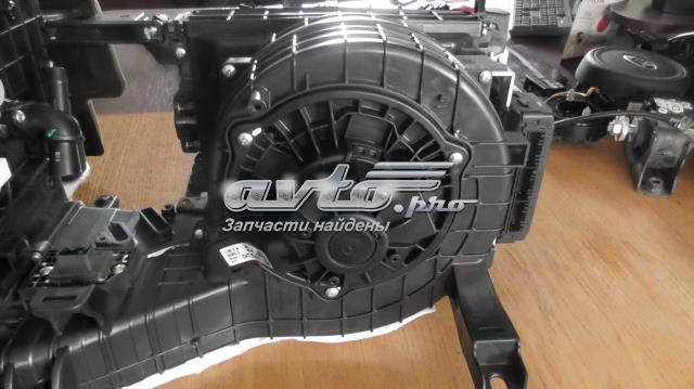 Двигун вентилятора пічки (обігрівача салону) 97113D7000 HYUNDAI