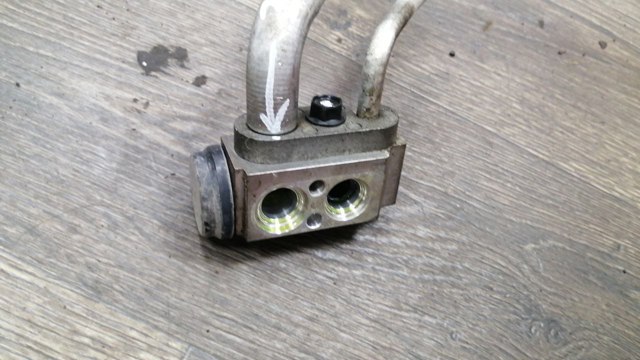 Клапан TRV, кондиціонера 976262K000 HYUNDAI