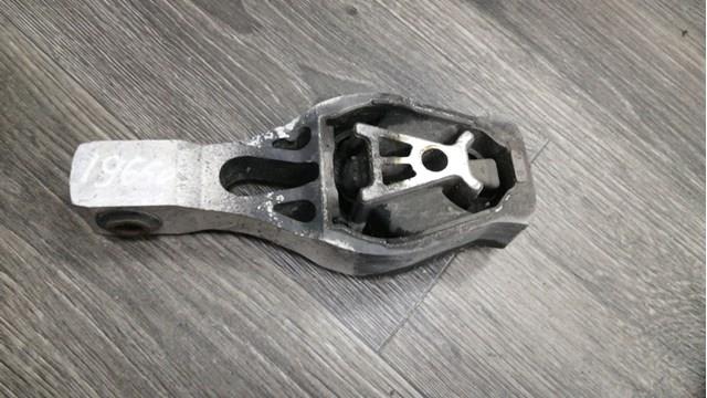 Подушка (опора) двигуна, задня 9805734780 PEUGEOT
