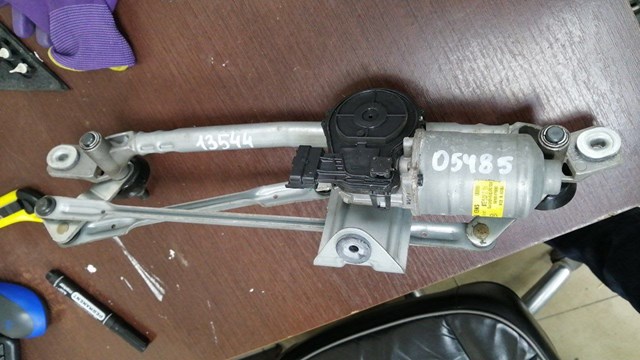 Трапеція склоочисника 98120D9000 HYUNDAI