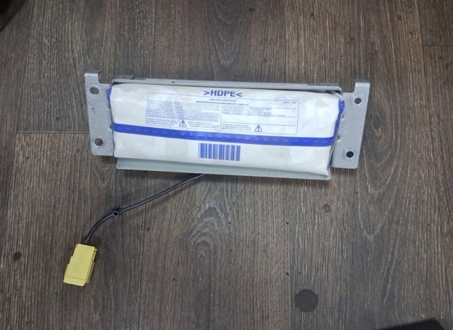 Подушка безпеки пасажира 98515EB300 NISSAN