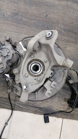 Захист гальмівного диска, заднього A0004230100 MERCEDES