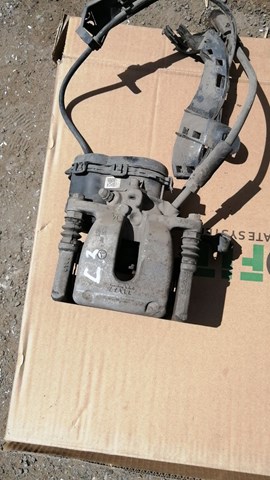 Задній гальмівний супорт лівий A0004232381 MERCEDES